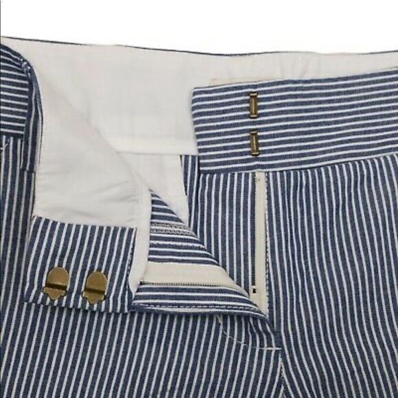 ✨J.Crew Striped City Fit Shorts✨ - Picture 4 of 4